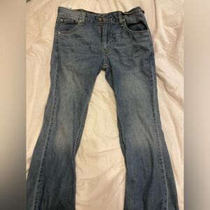 527 Levi Jeans distressed Size W33 L30